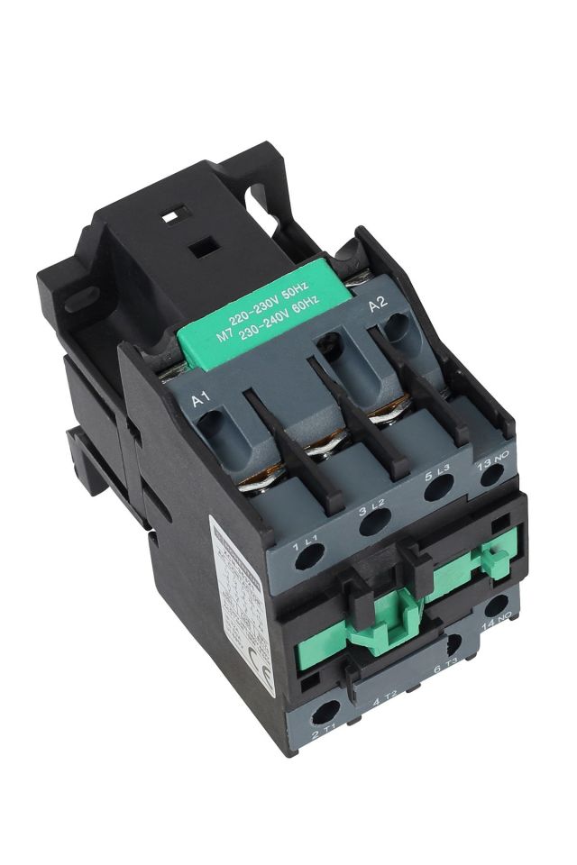Momentum Kontaktör 32A 15kW 1NO XCN-35321