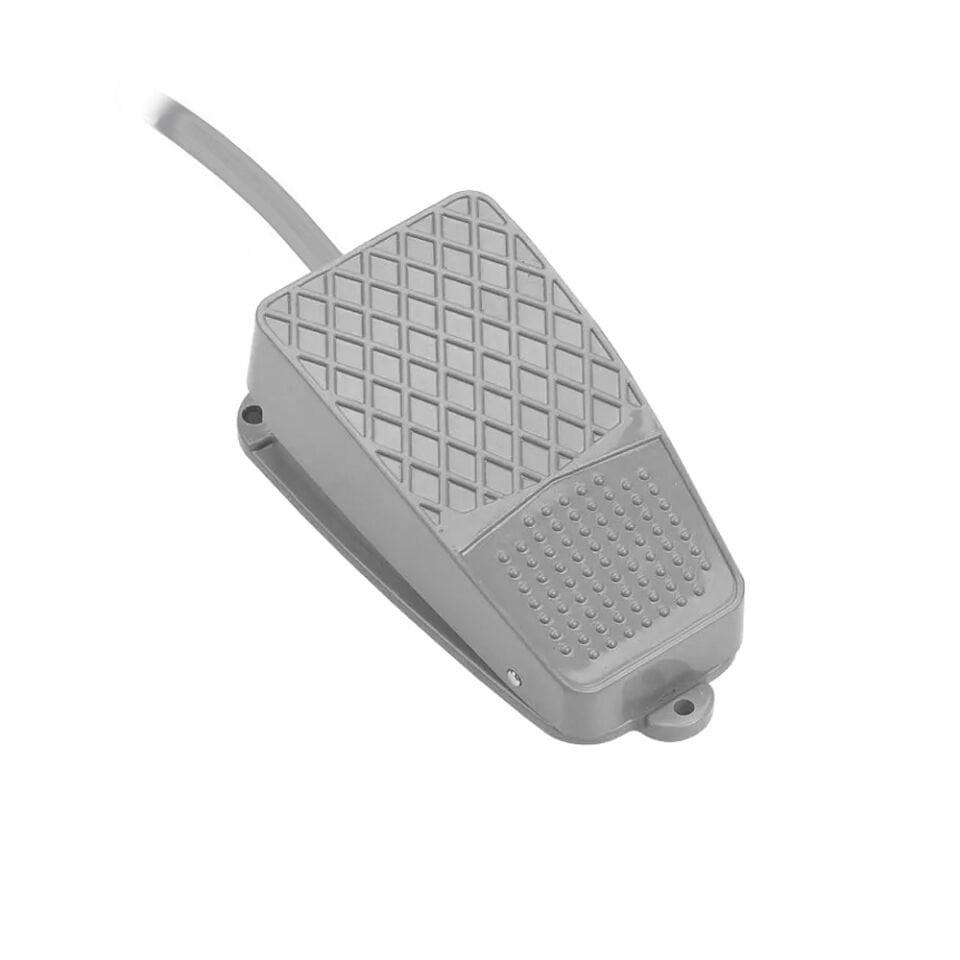 Momentum Döküm Ayak Pedalı 2m Kablolu NO+NC MPD-15200