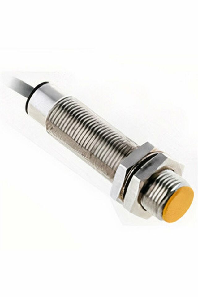 Momentum M12 Endüktif Sensör 2mm Düz Kafa AC 2 Tel NO LM12-2002A