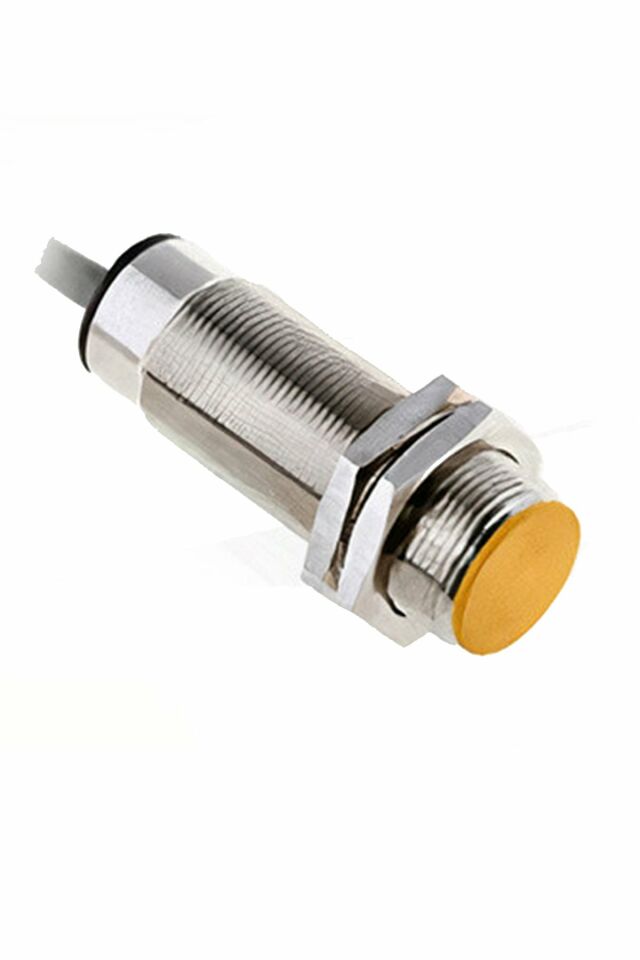 Momentum M18 Endüktif Sensör 5mm Düz Kafa AC 2 Tel NO LM18-2005A